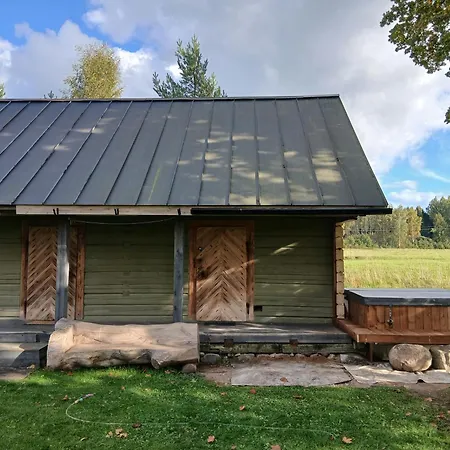 Chalet Arakaoja Puhkemaja Kueblustuenniga Nepste